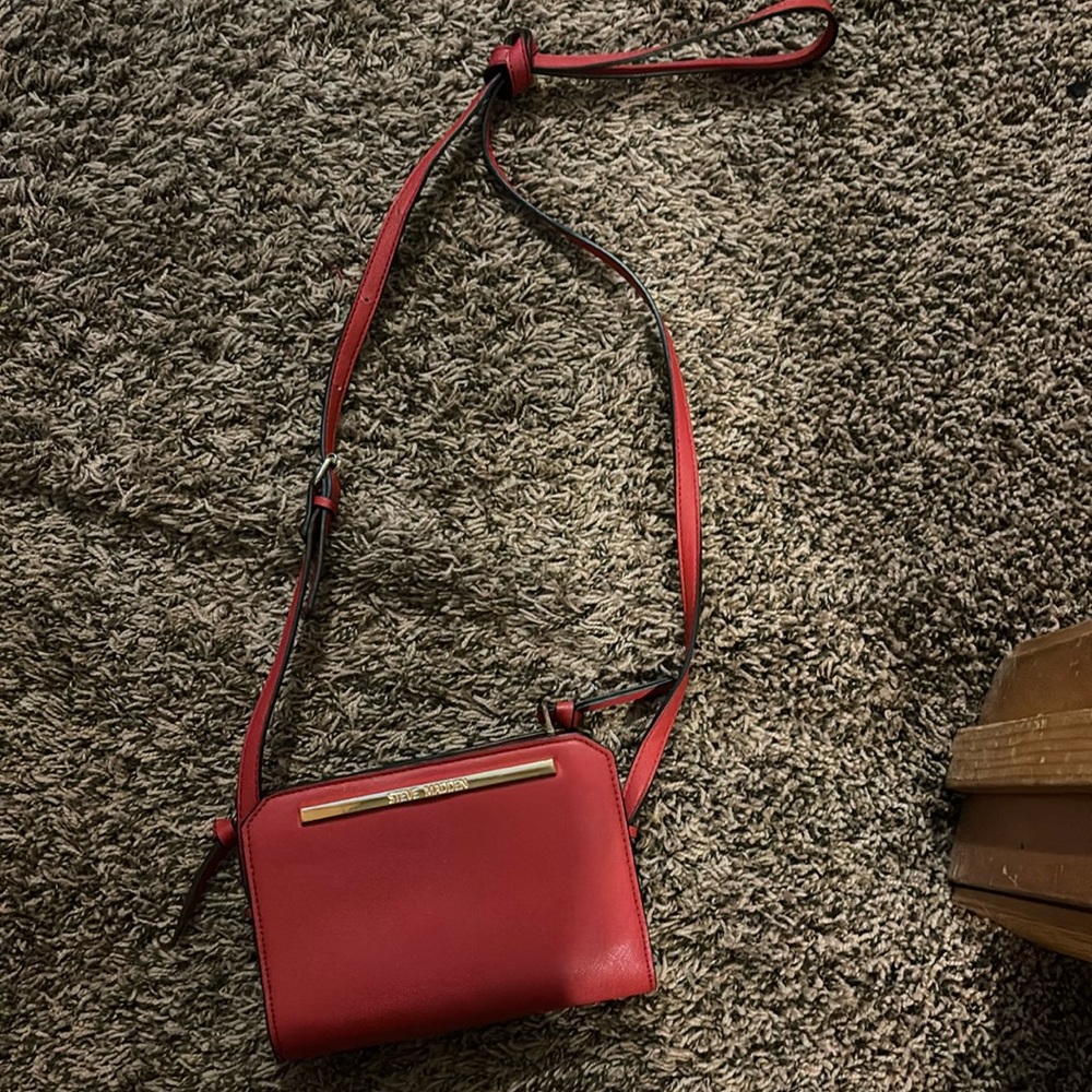 Like new Steve Madden small crossbody